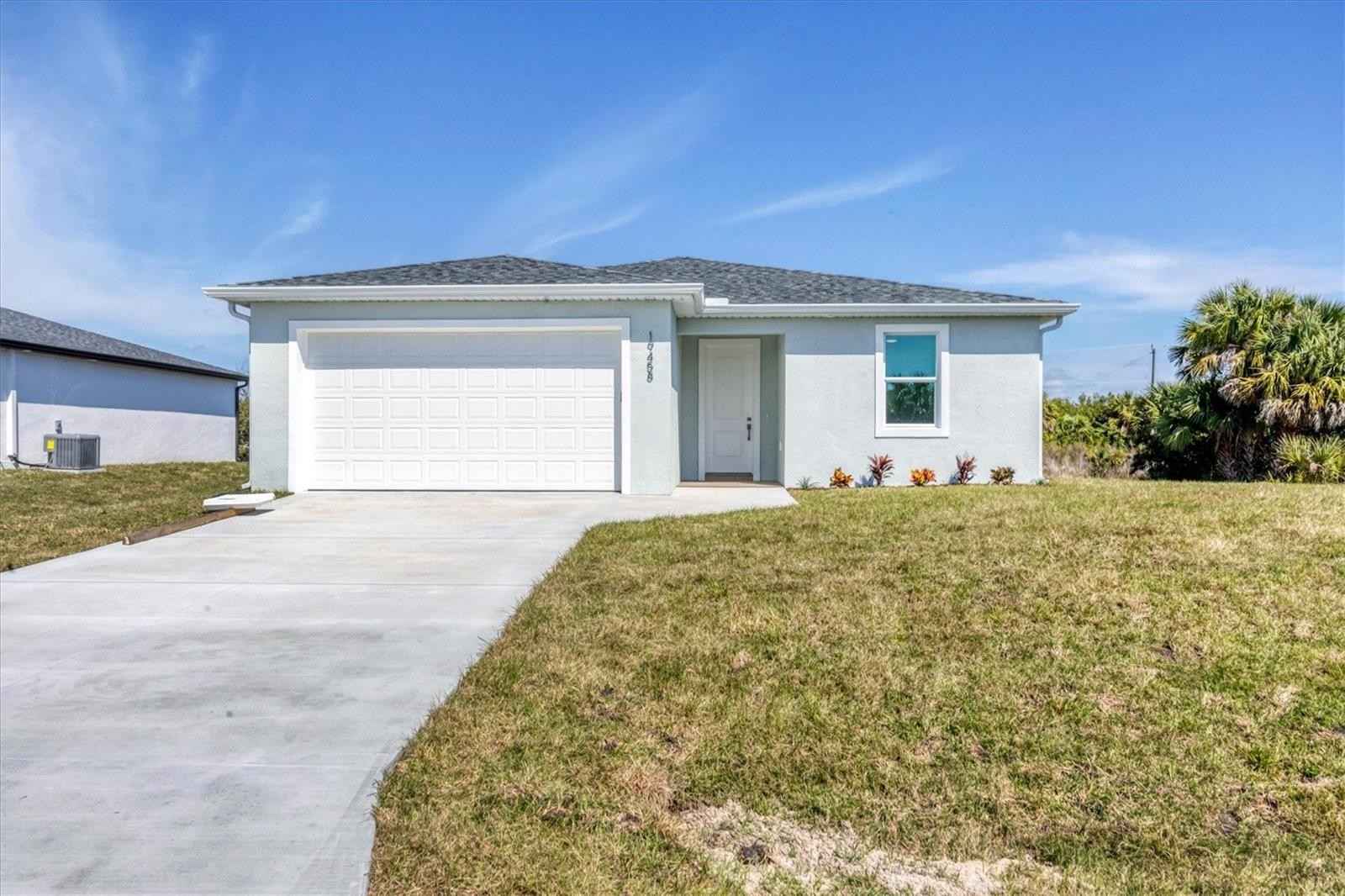 19458 STRATHCONA Ave  