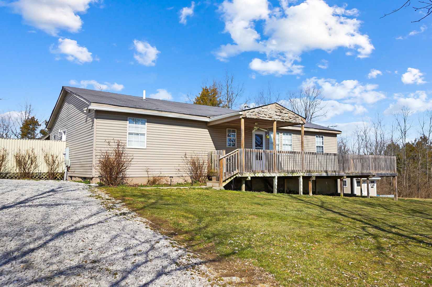 1025 Greenville Rd  