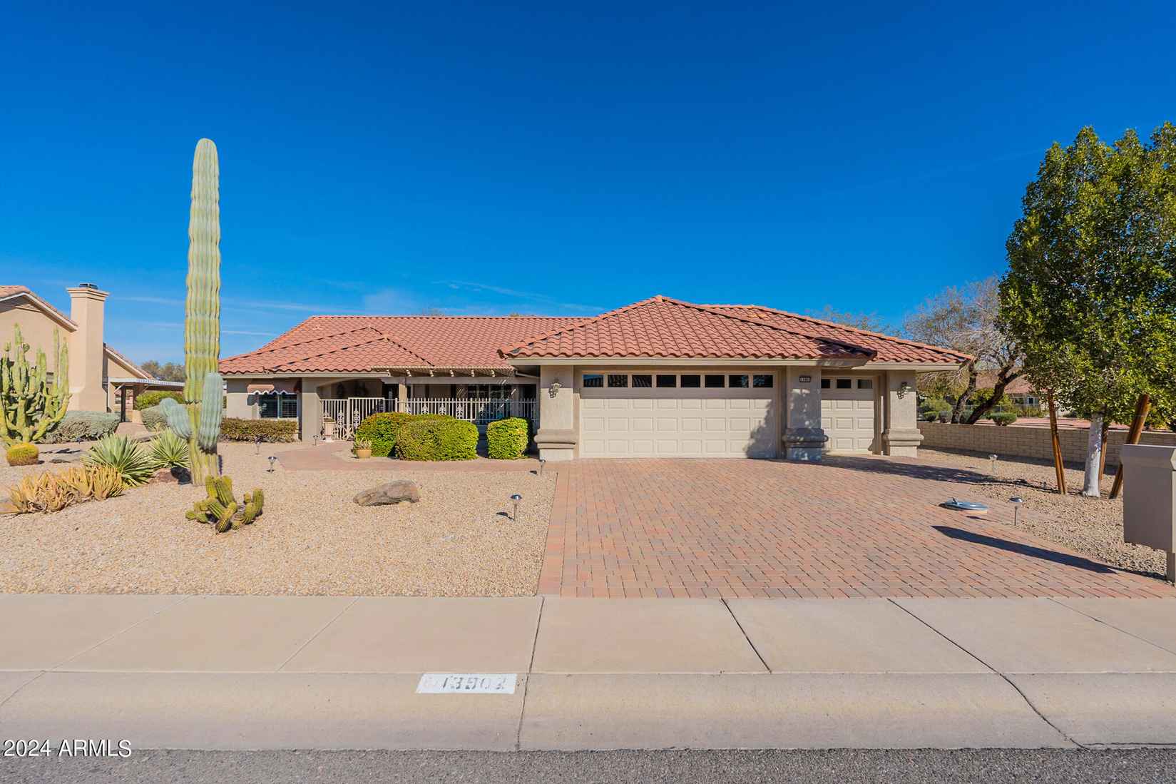 13902 W White Wood Dr  