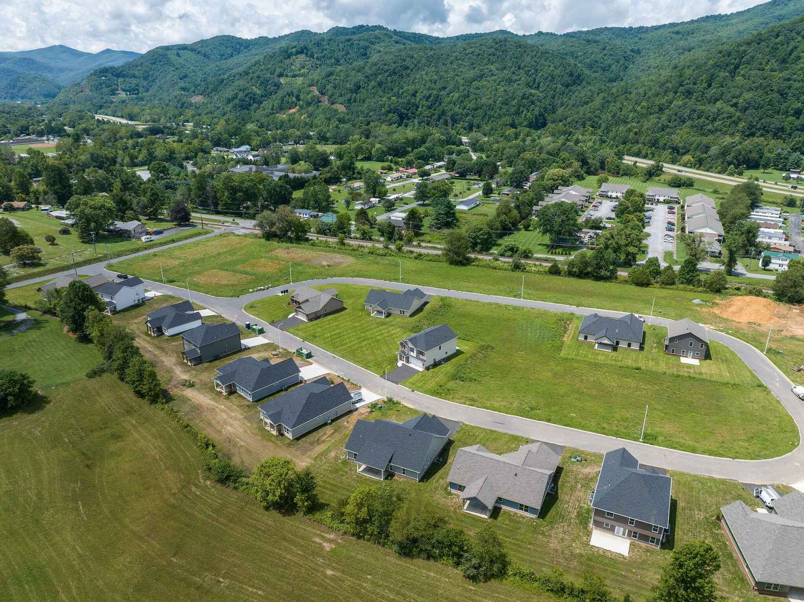 1211 Brown Rd  