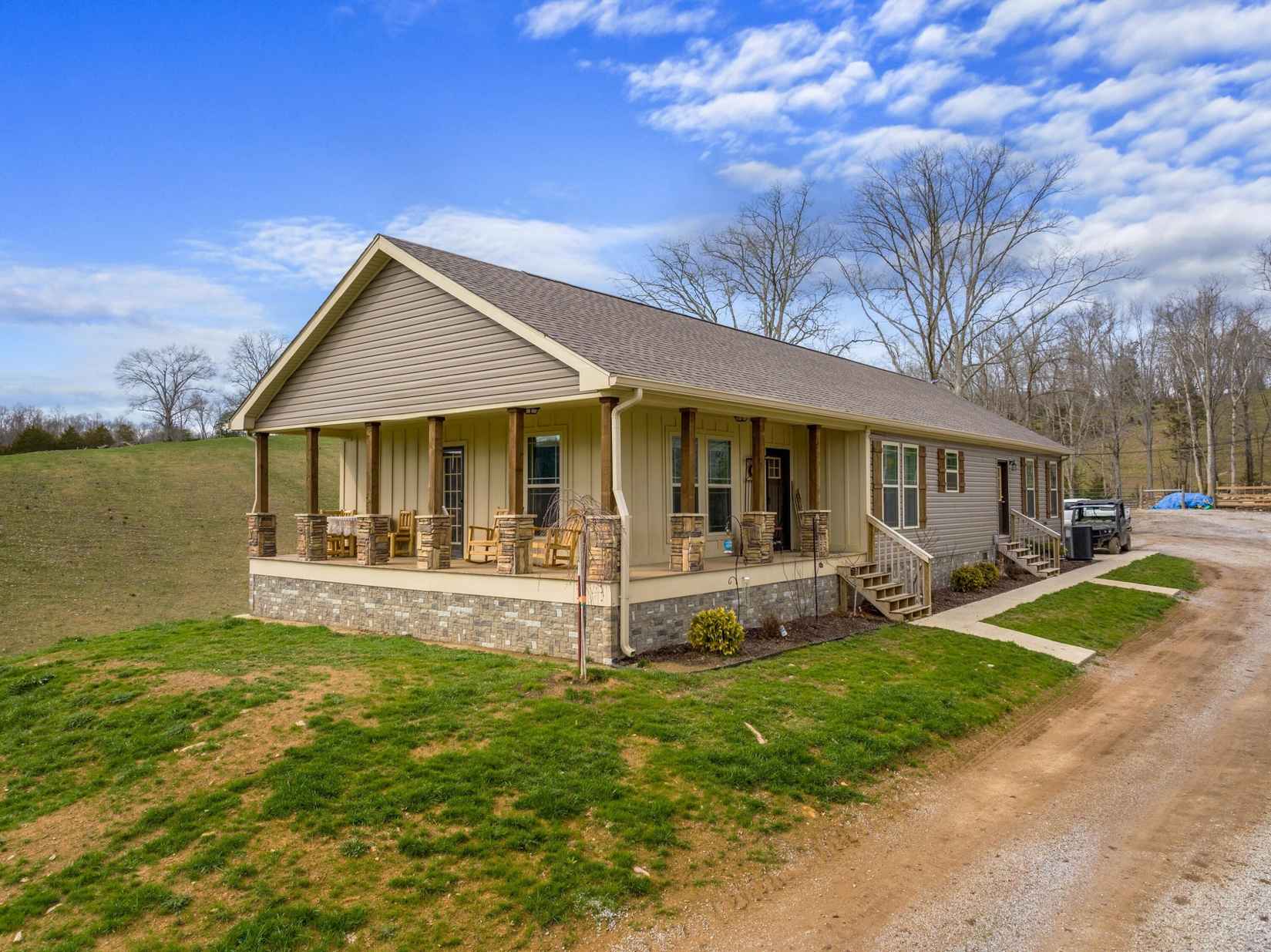 5619 Mountain Valley Hwy 131  