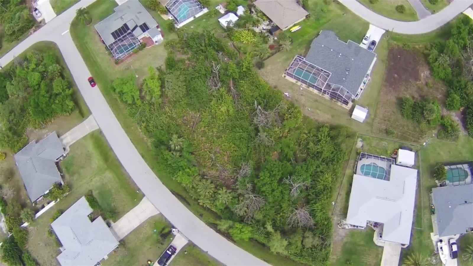 9356 9368 EL CAMPO Ave  