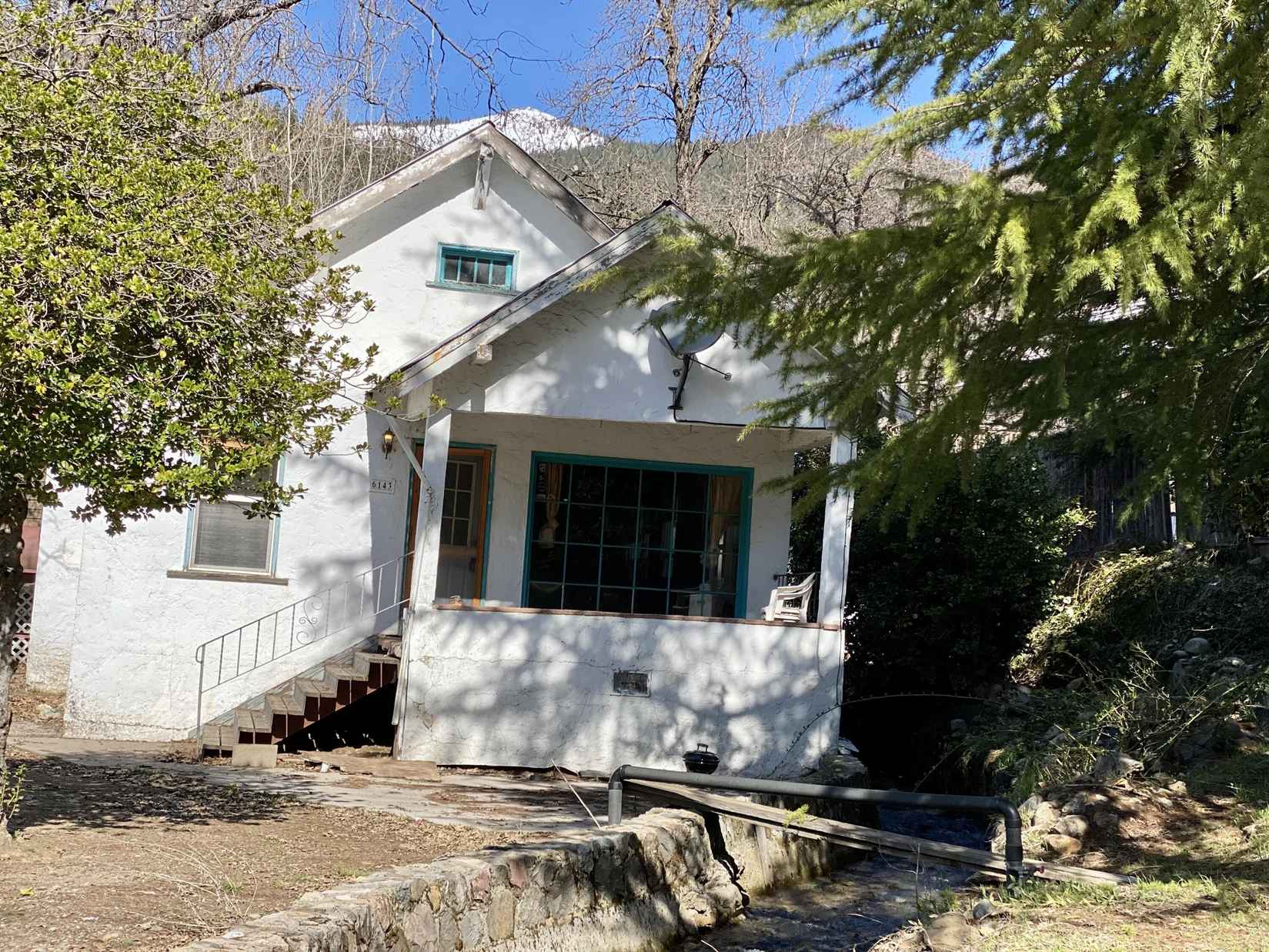 6143 SACRAMENTO AVE  