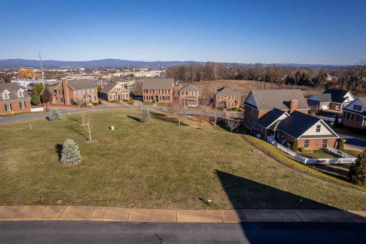 2339 ALSTON CIR  