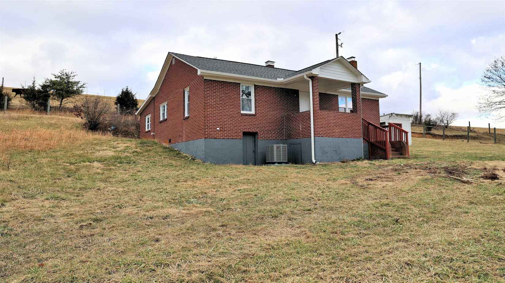 3773 LEAD MINE Rd  