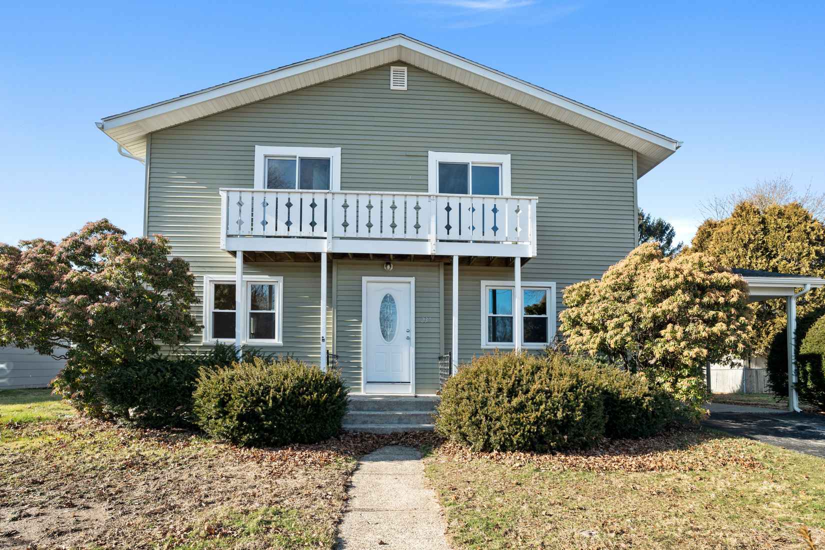 237 Capstan Ave  
