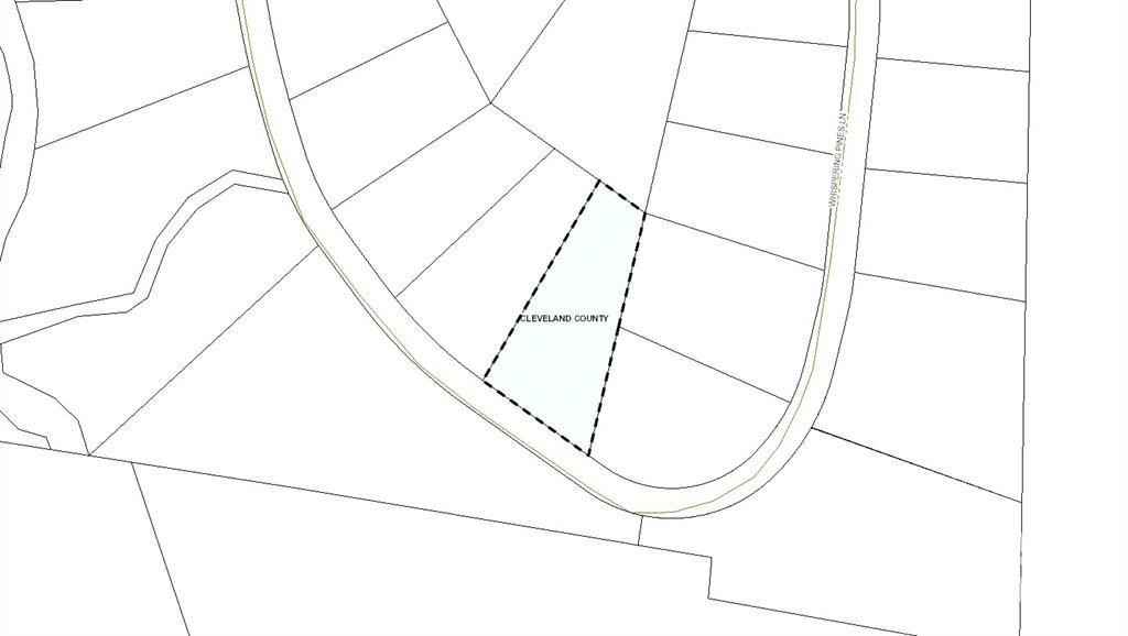 138 Whispering Pnes Ln  