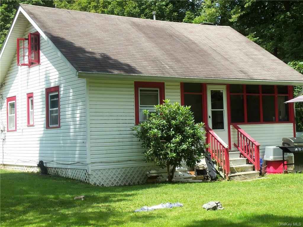 18-26 Blue Heron Ln  