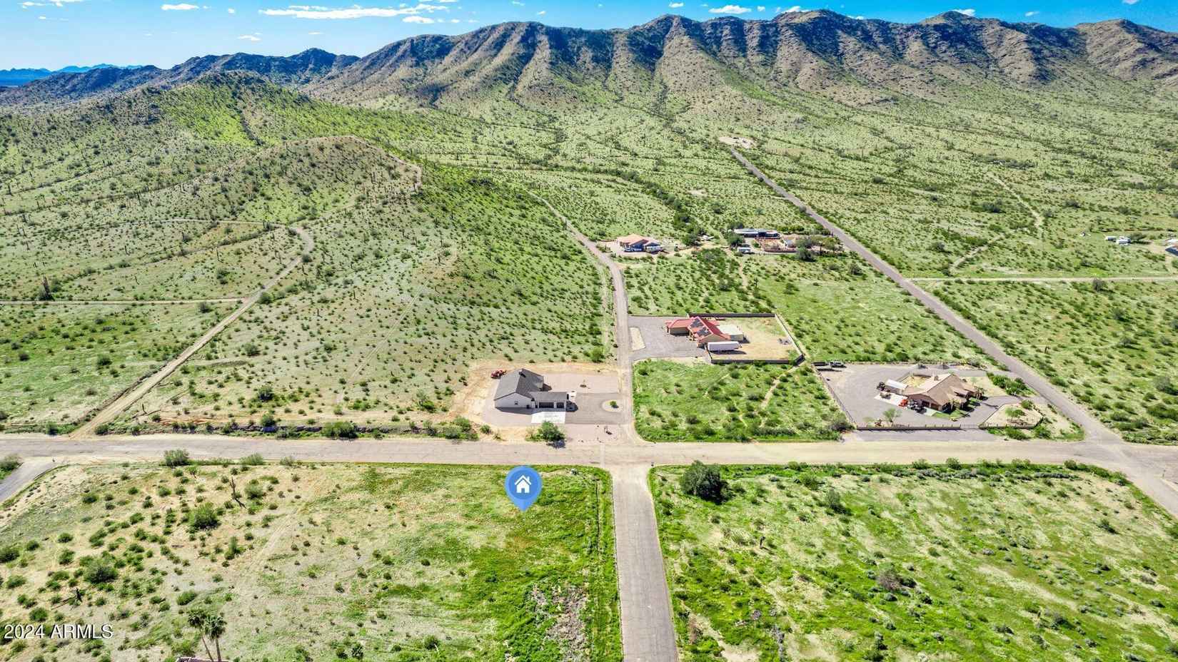 11207 W MOUNTAIN SHADOWS Dr  