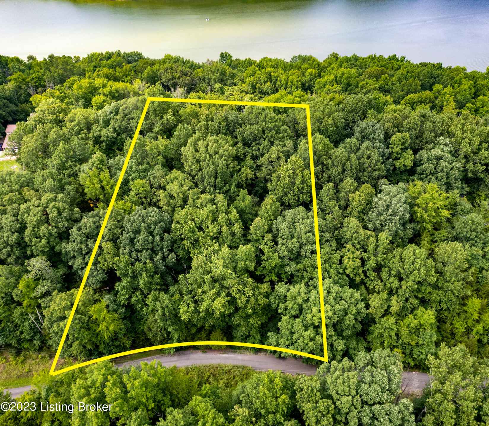Lot 7 Woodlawn Dr  