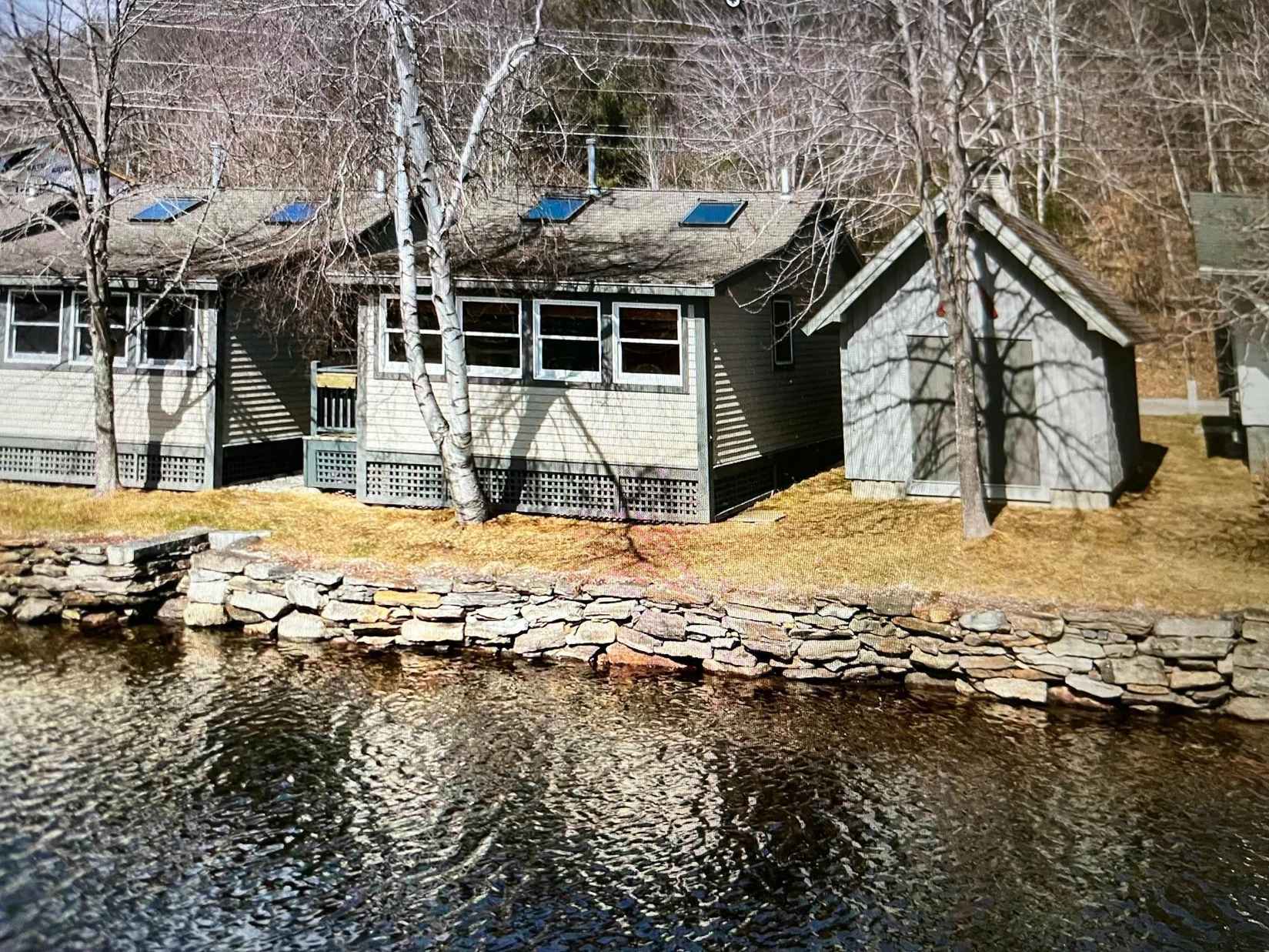 12 SQUAM Pt Ln  