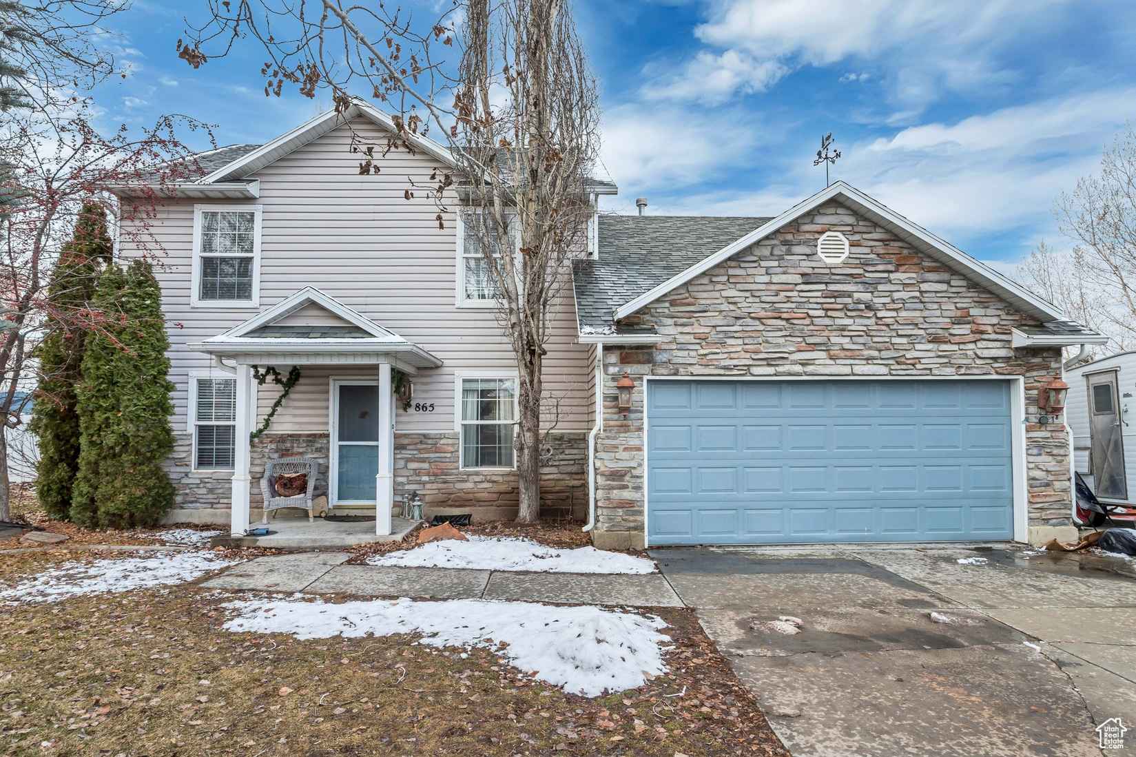 865 S SCHOOL HOUSE Way  