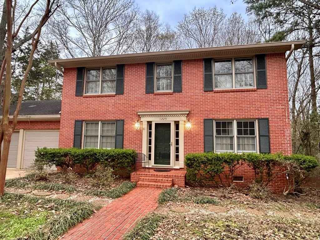 1225 Beanland  