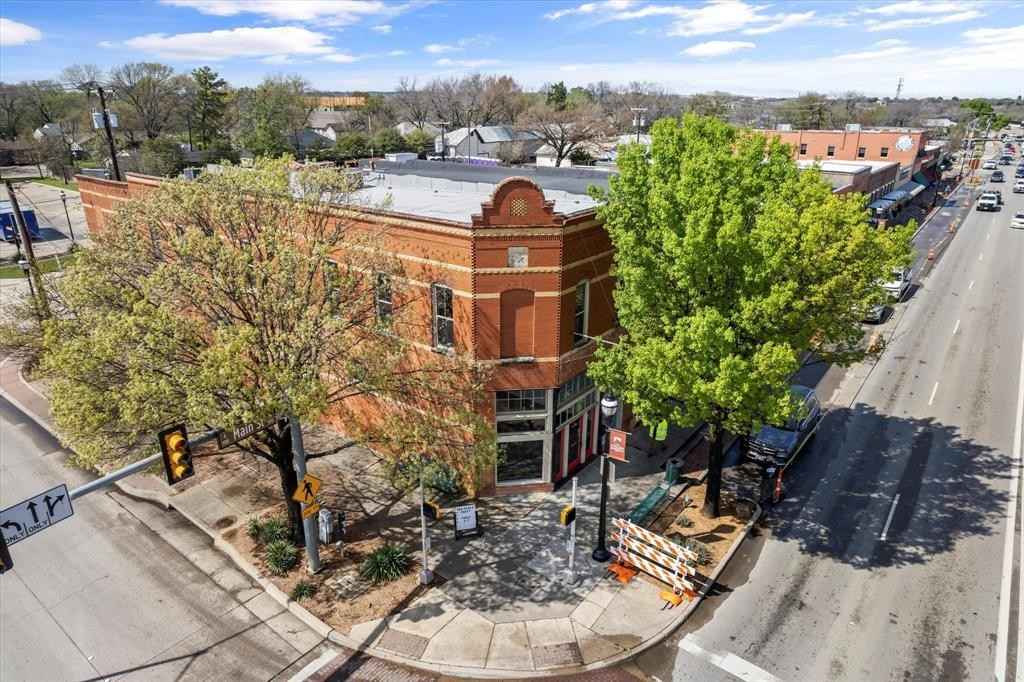 101 S Main St  