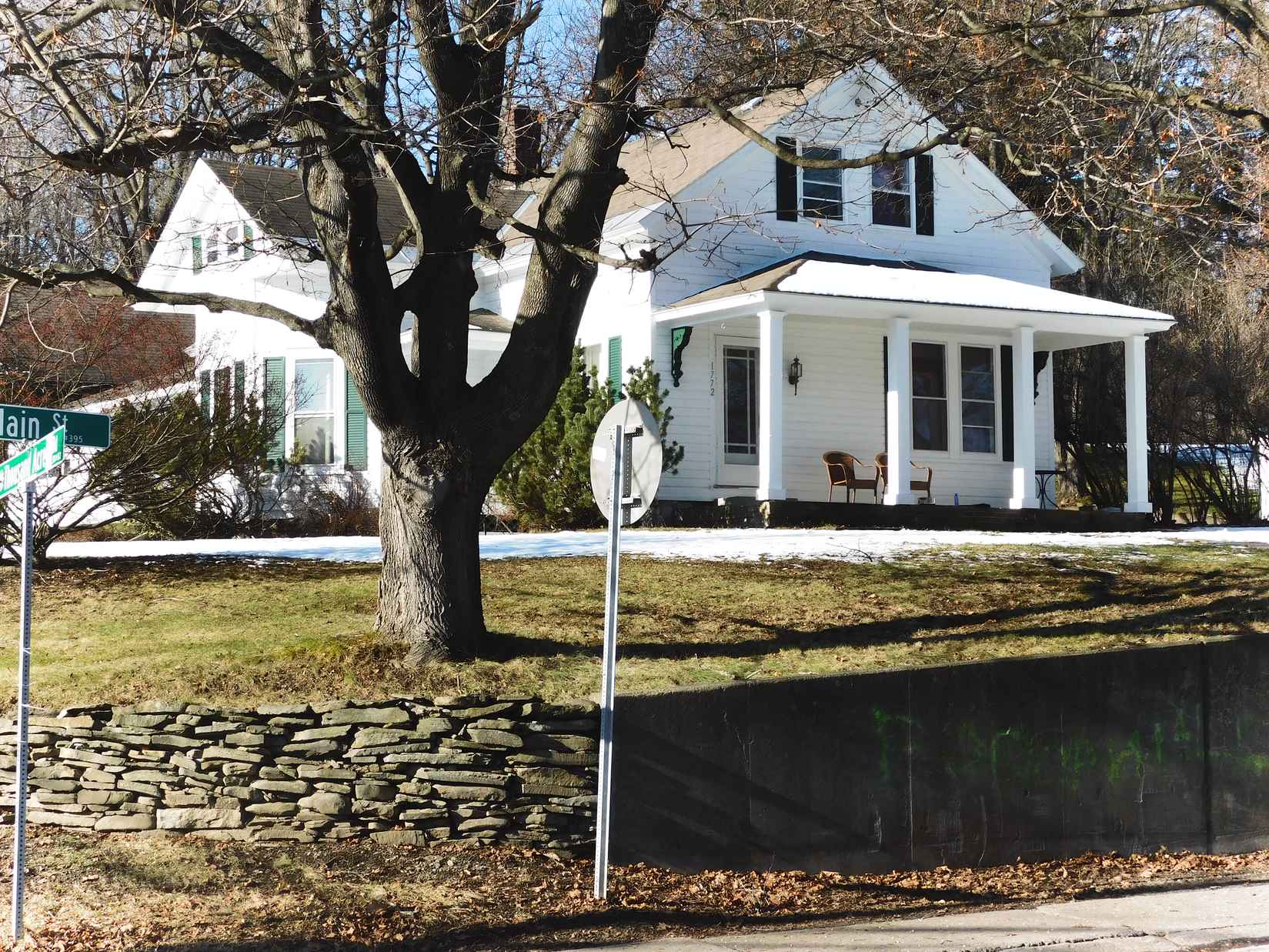 1772 Main St  