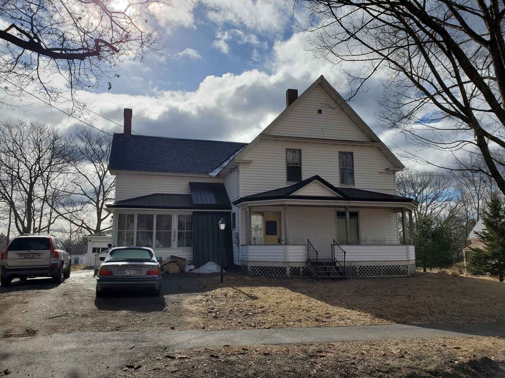 12 Belmont St  