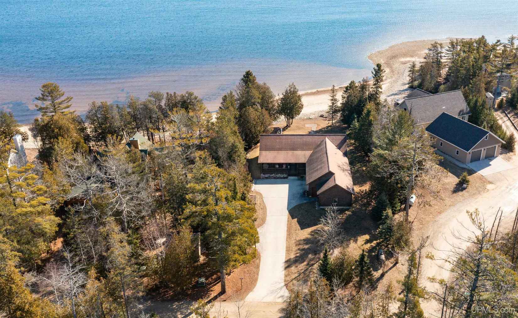 490 S harbor Lgts Dr  