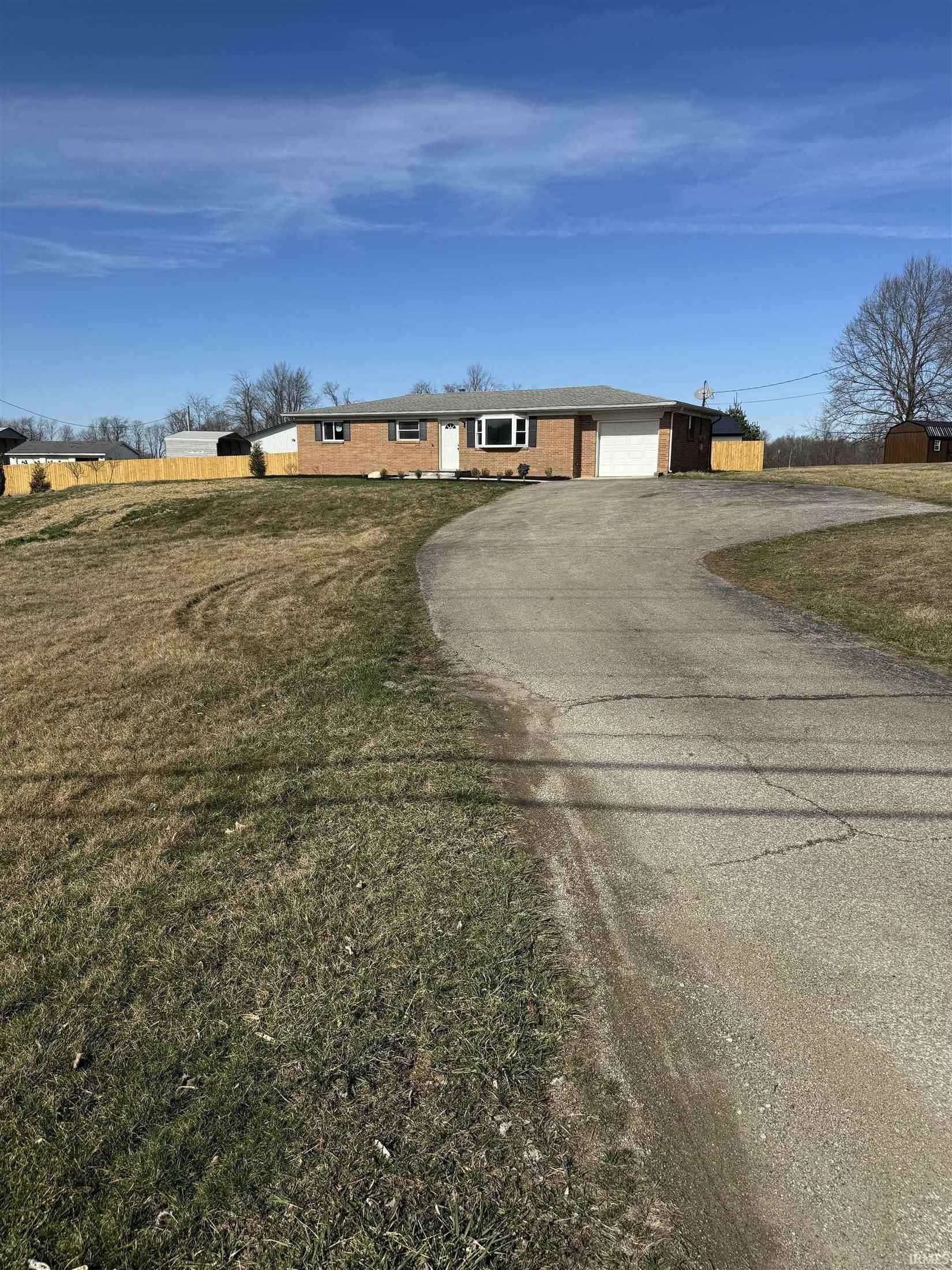 4374 W Vernal Pike  