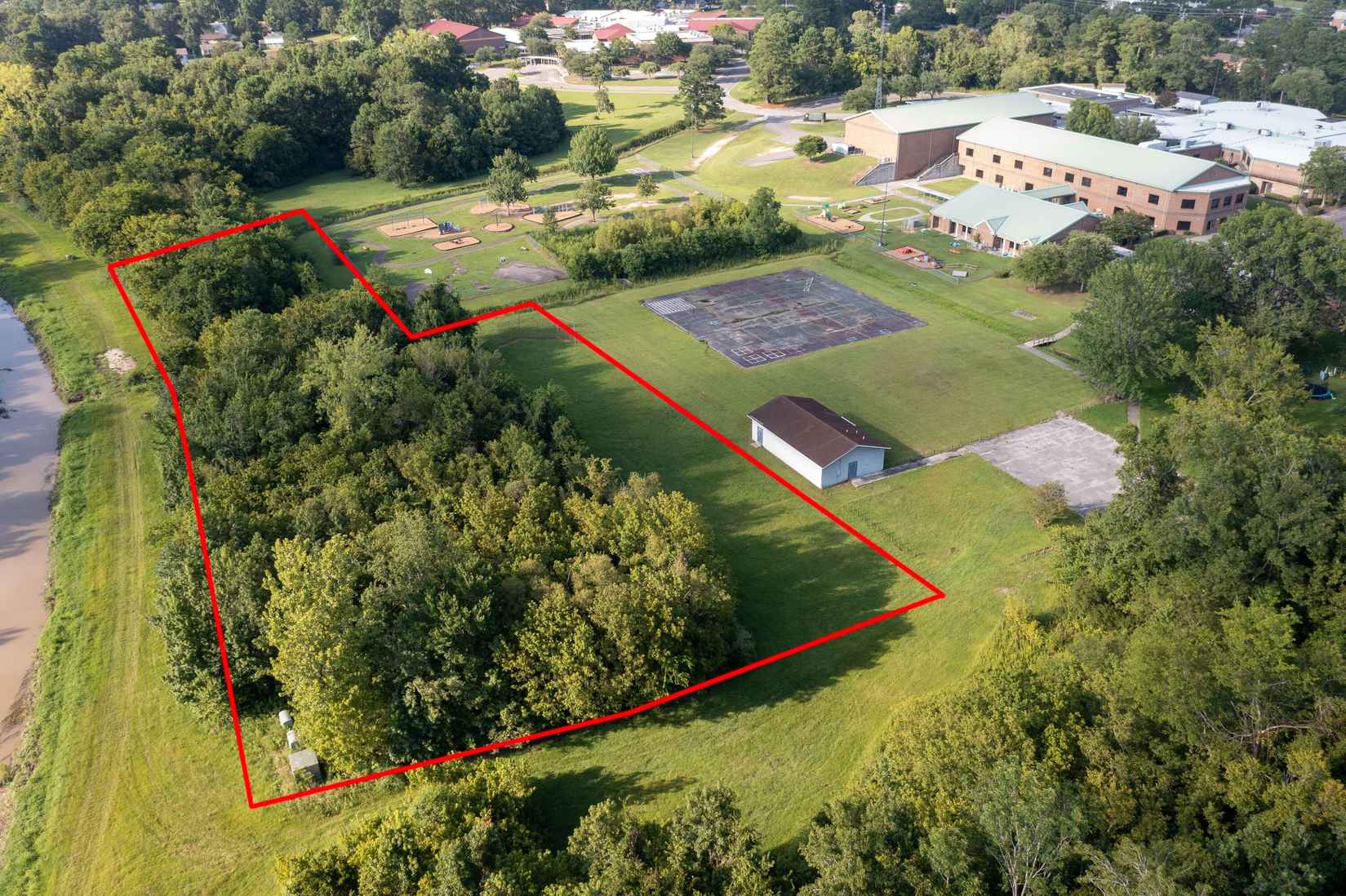 423 Furman Ln  