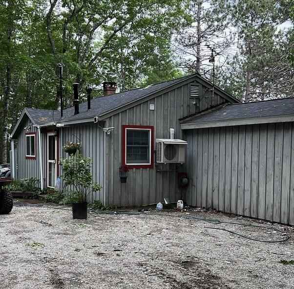 150 Church Farm Rd  