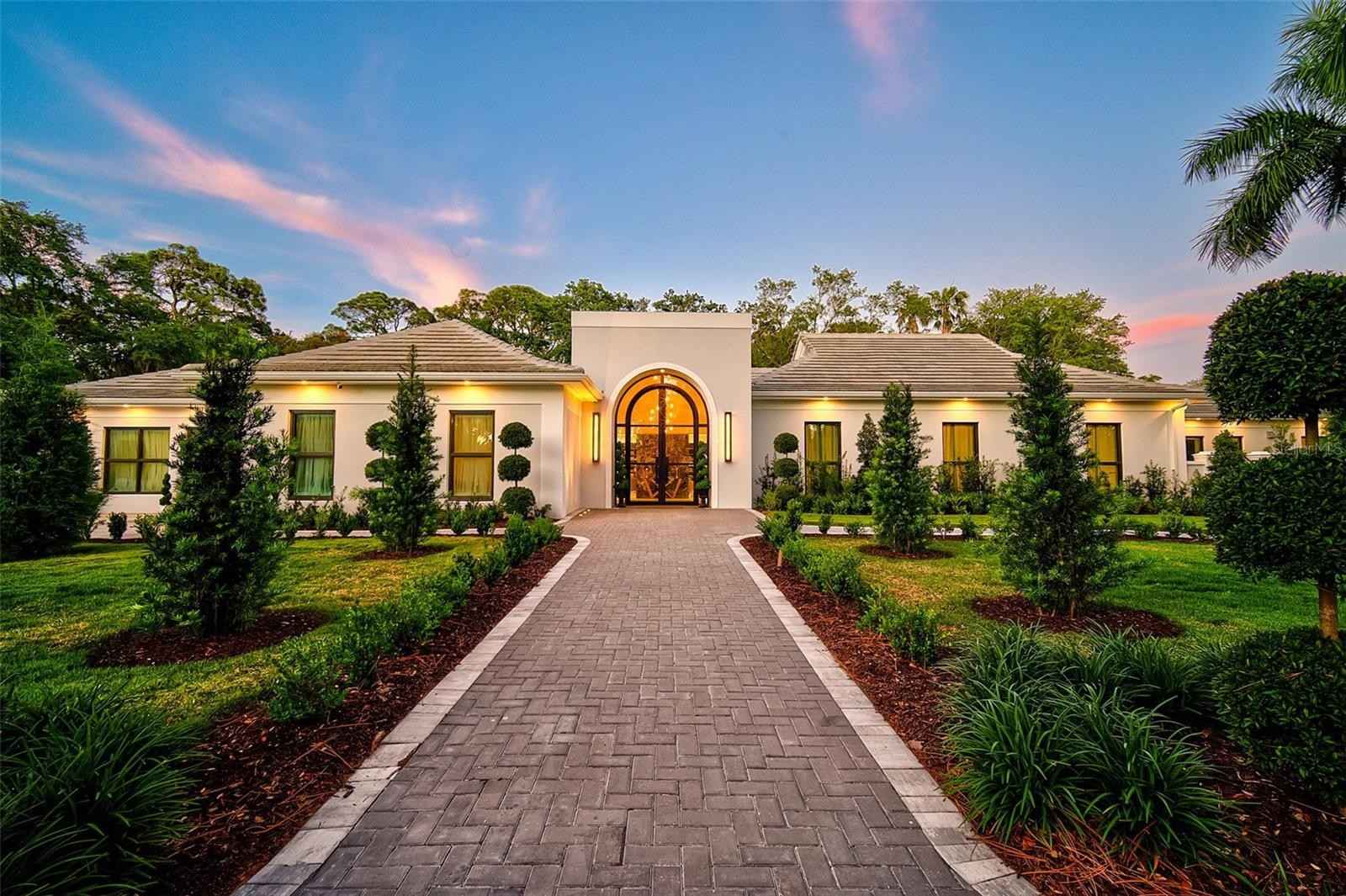 601 Fernwalk Ln  