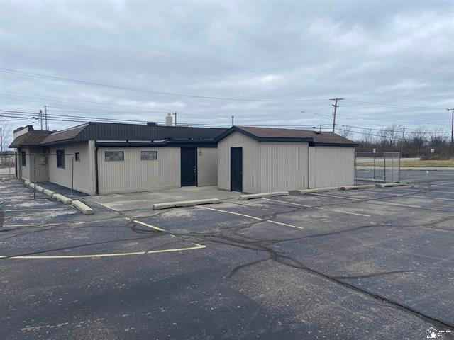 7990 N TELEGRAPH  