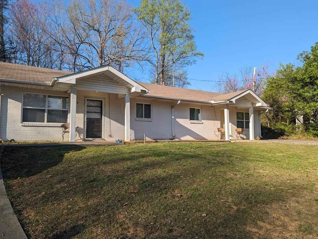 1170 SW Whittle Dr  