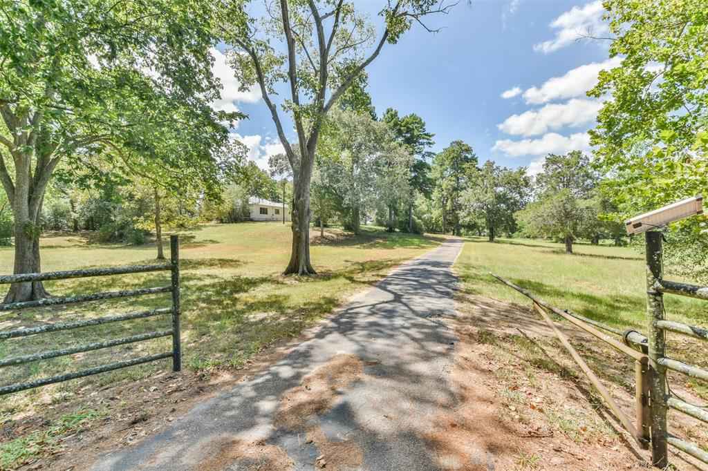 48005 Old Houston Hwy  