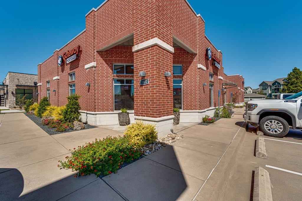 1332 W Highway 287 Byp  