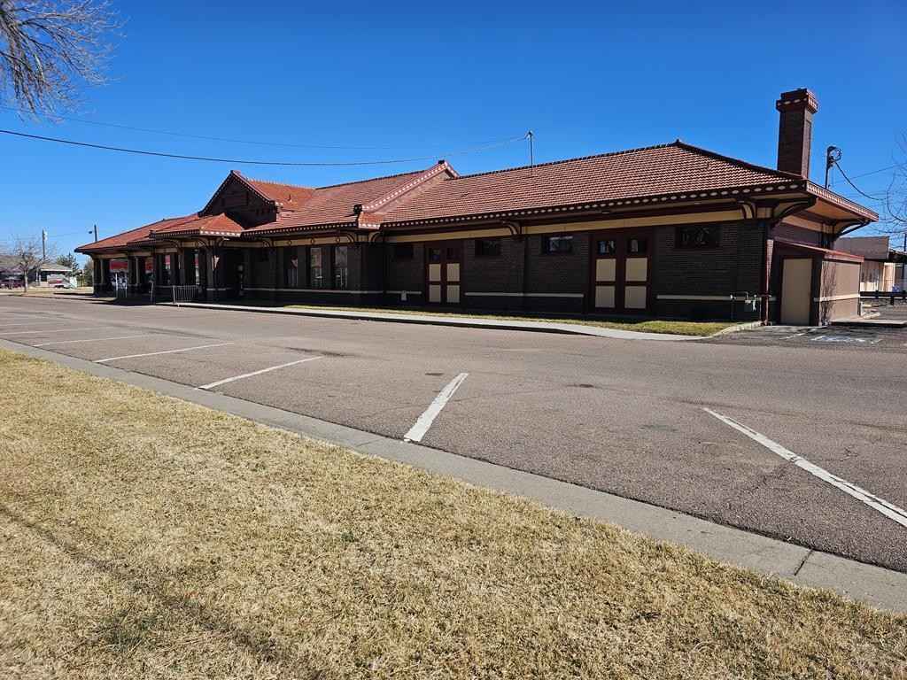 816 ROYAL GORGE BLVD  