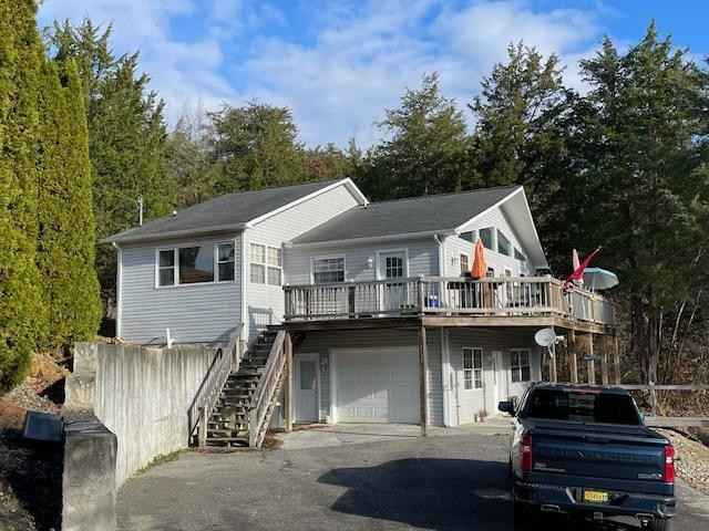 1339 Lakefront Dr  