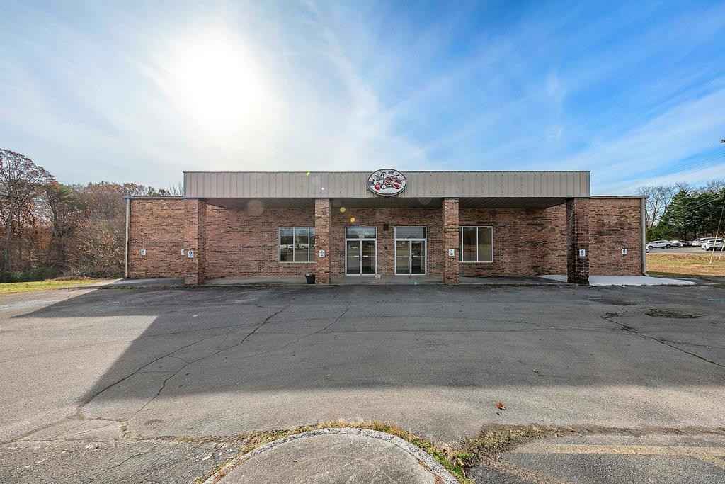 2808 Lamar Alexander Pkwy  