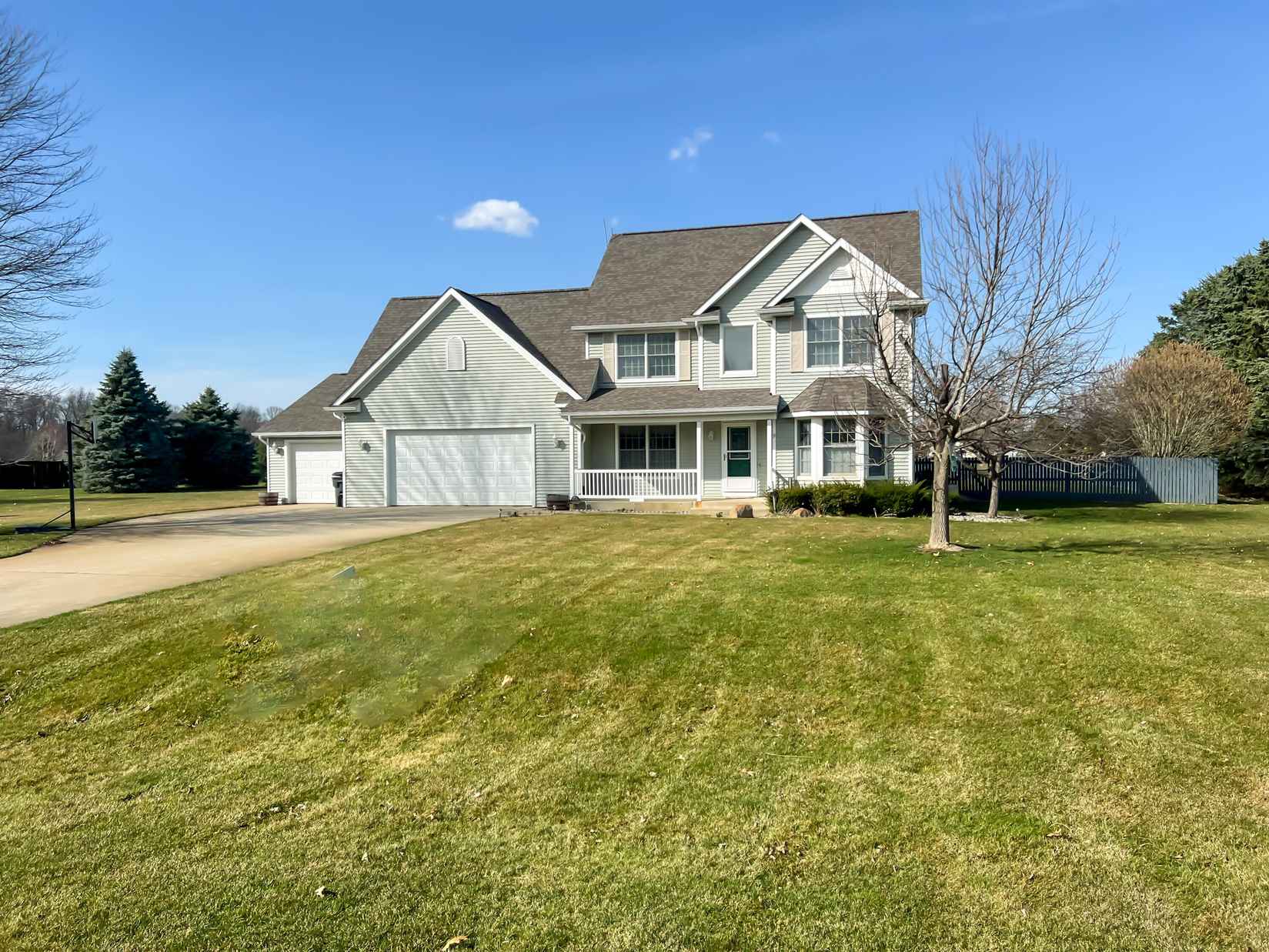 47626 Woodfield Cir  