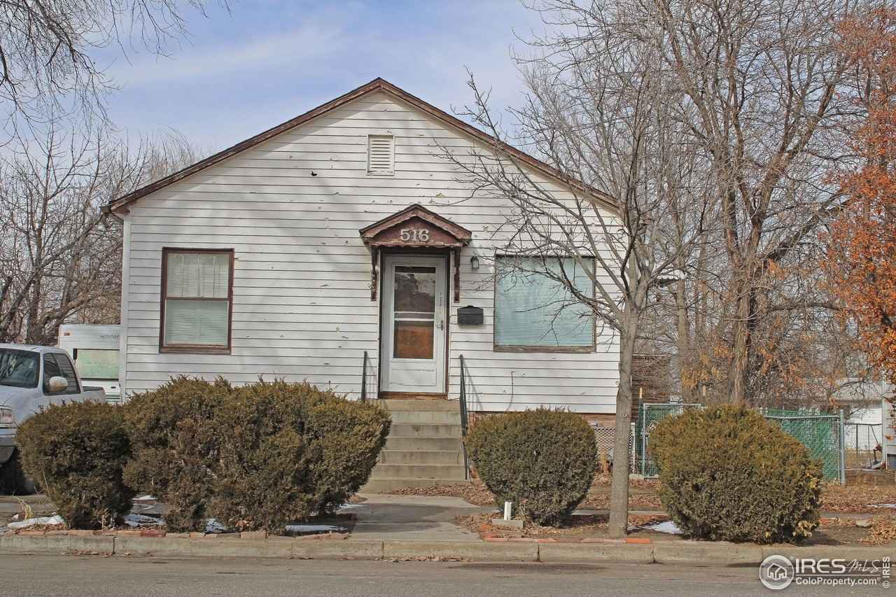 516 Denver St  