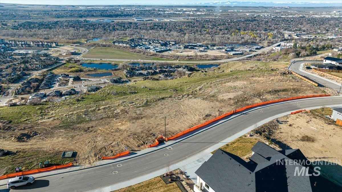 3525 E Interstellar Ct  