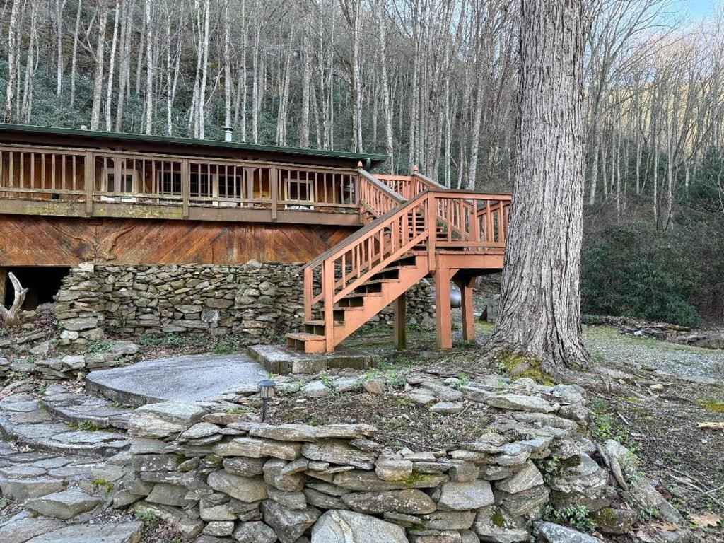 297 Lori Ln  