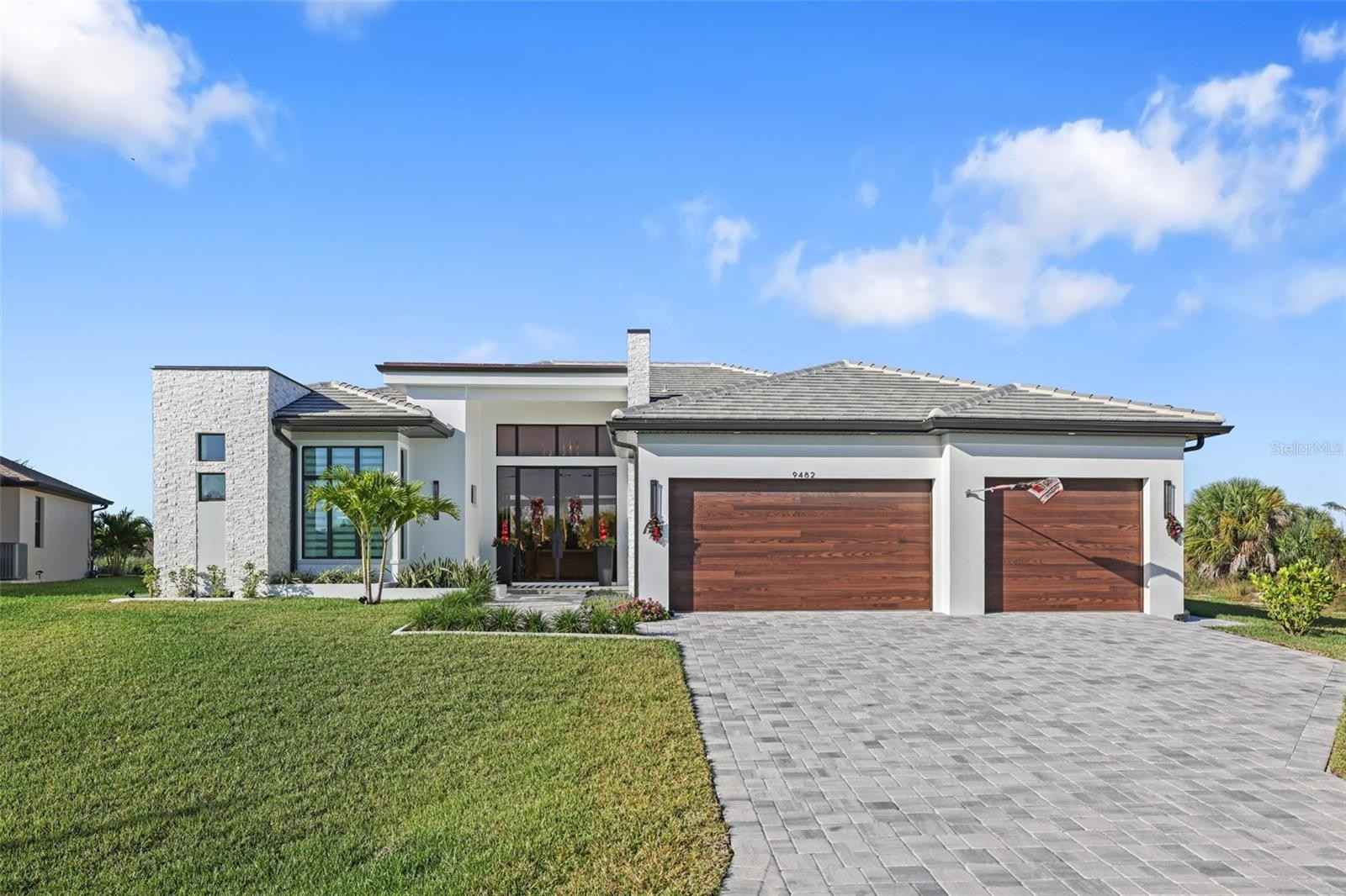 9482 BLUEGILL Cir  