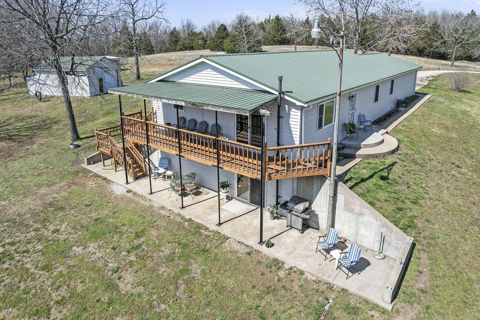 4742 S 2191st Rd  