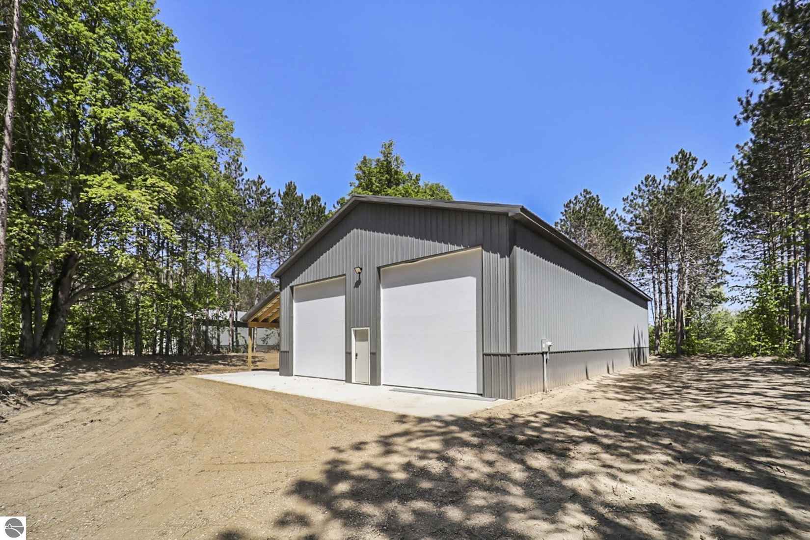 3110 NE Golf Hvn Dr  