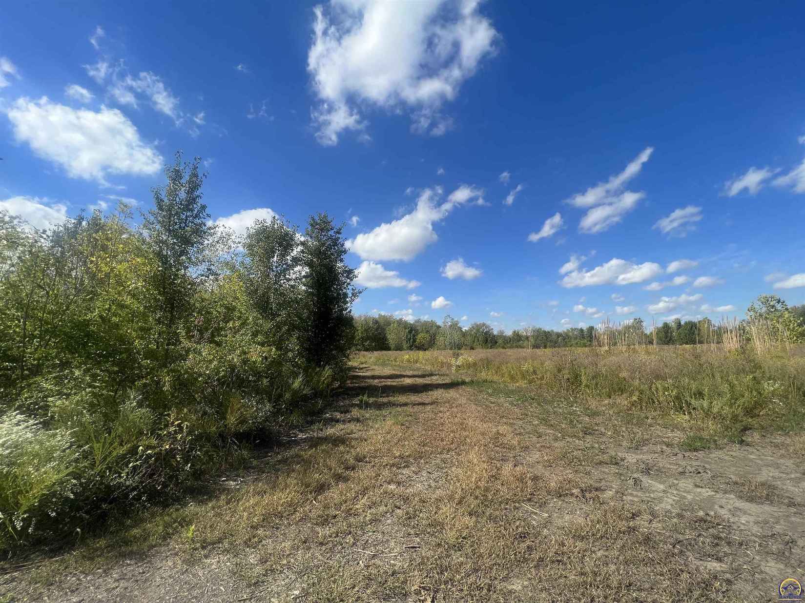 Lot Unit 4 SW Wanamaker Rd  