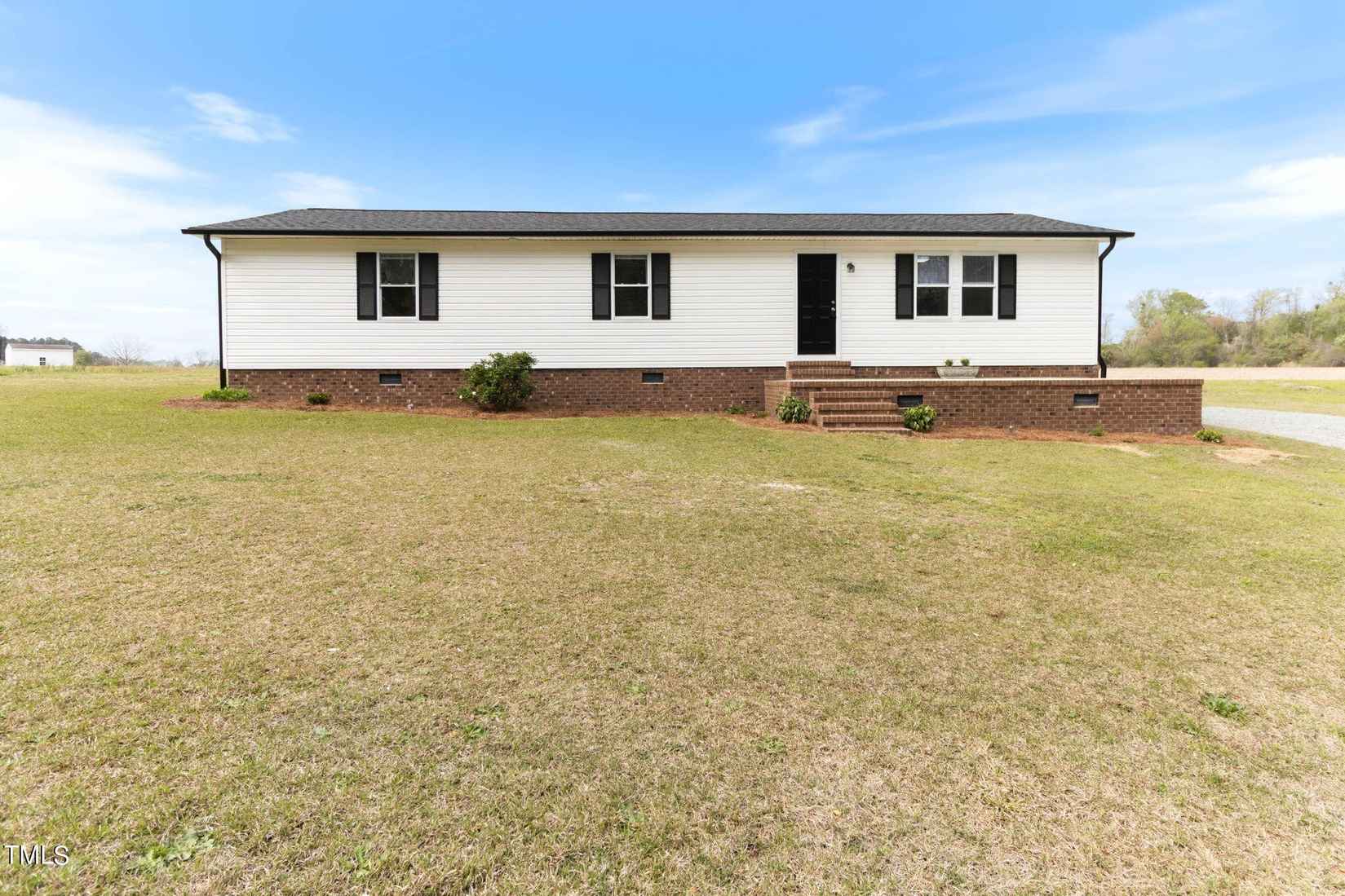 184 Clayton Rd  