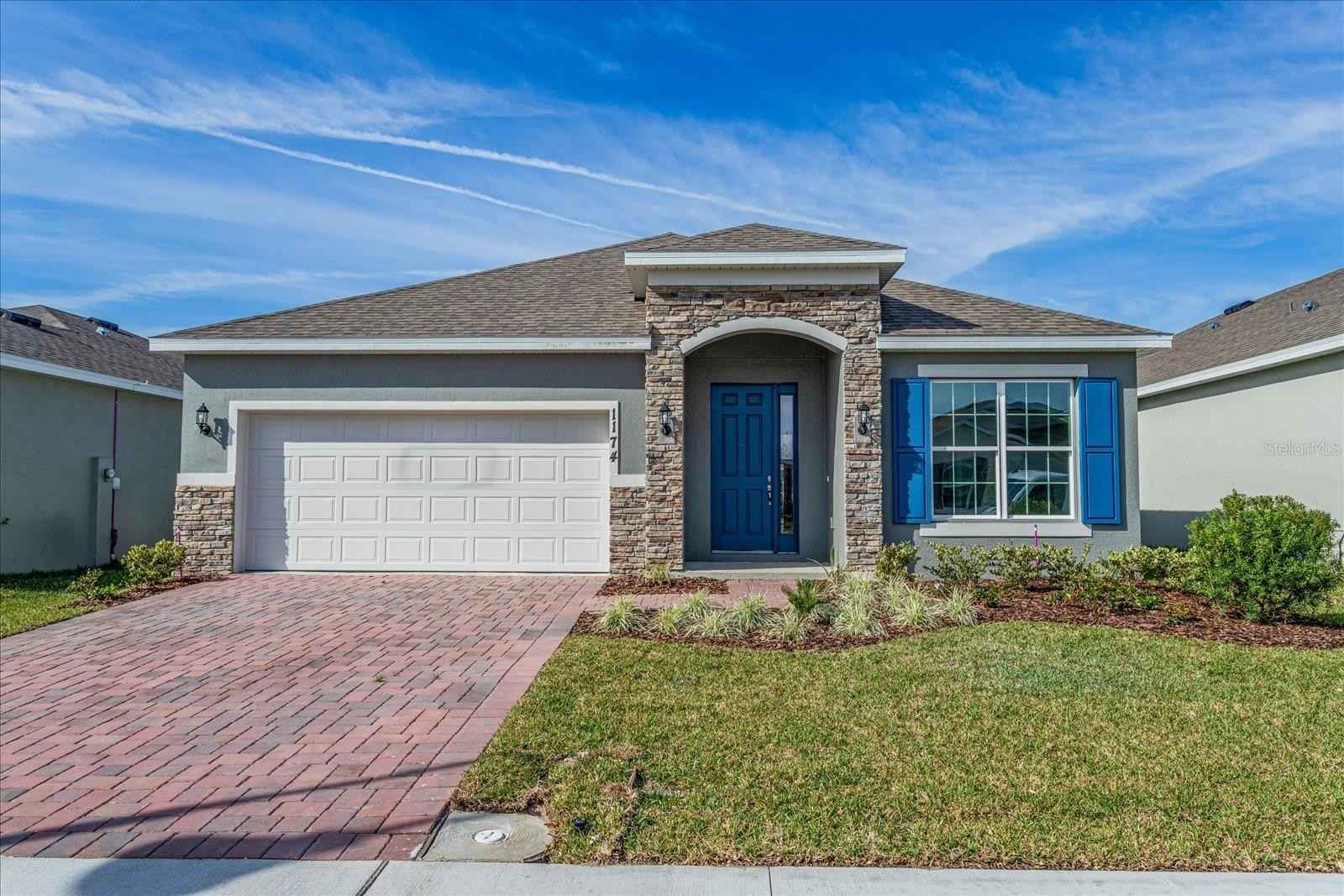 437 SILVER PALM Dr  