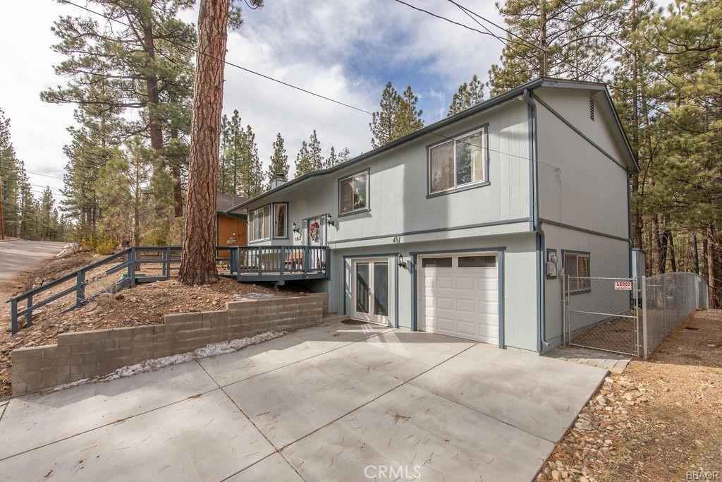 481 Woodside Dr  