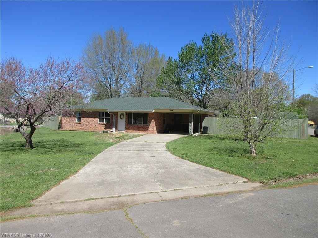 812 Tammy ST  