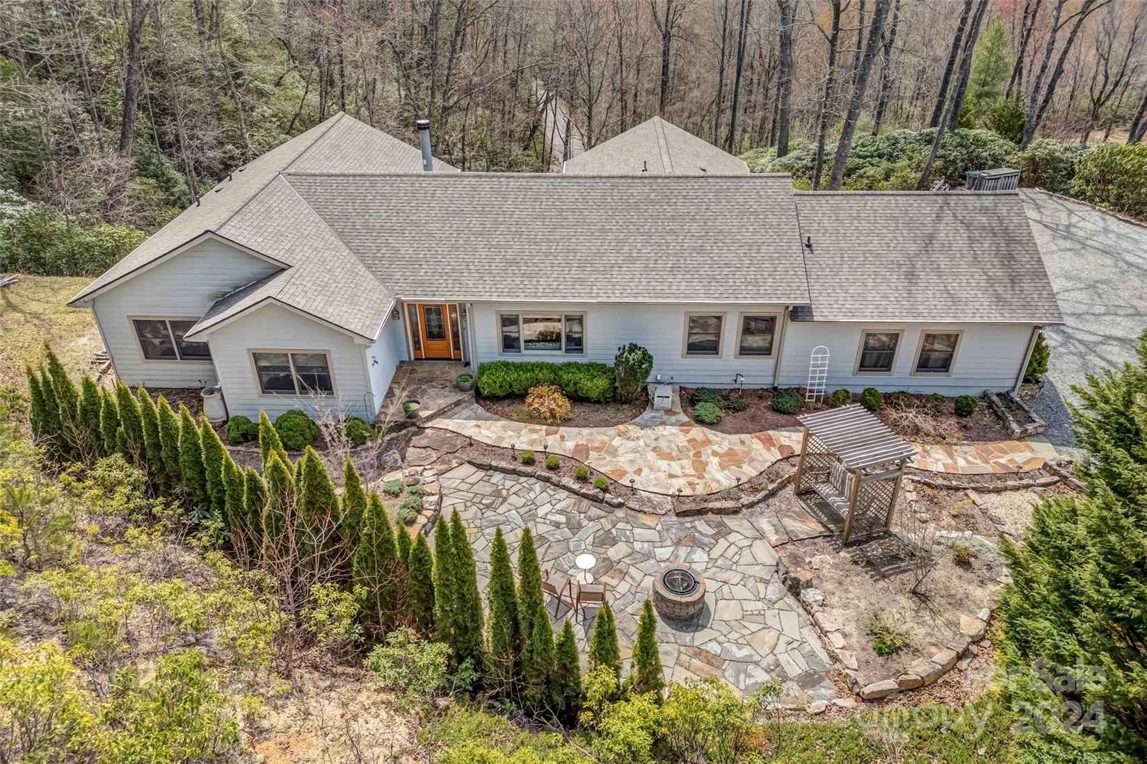 253 Sandy Ln  