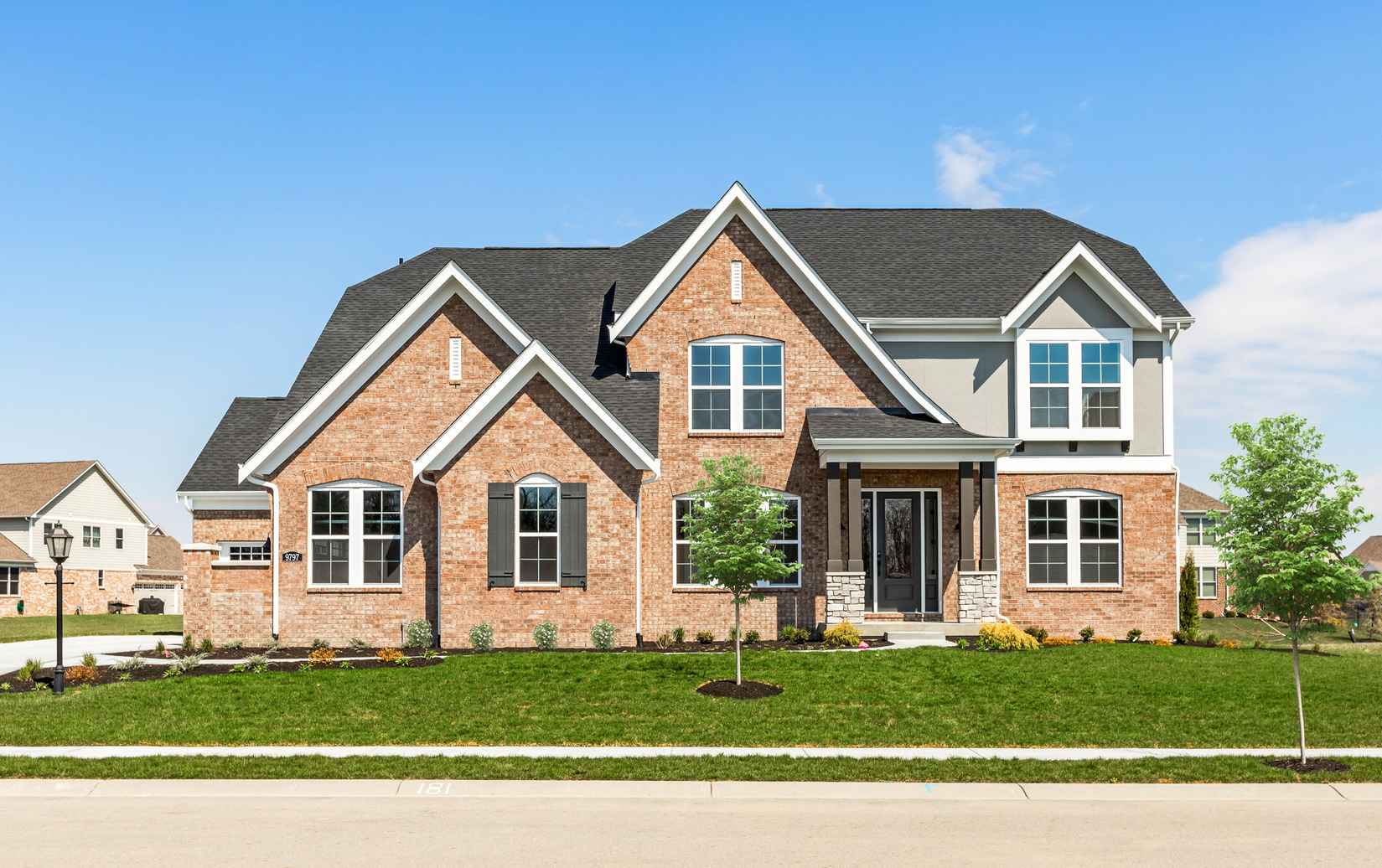 9797 Backstretch Row  