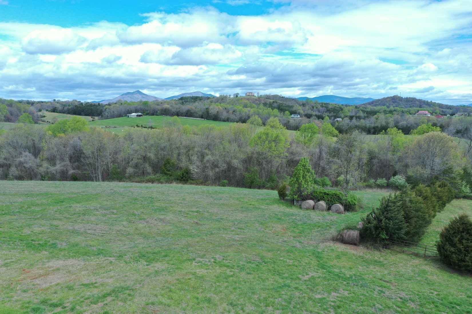 Lot 6 Wls RD  