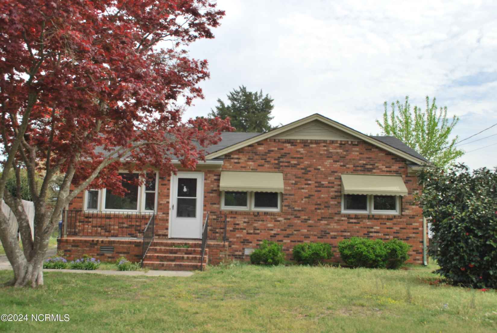 1005 Cleveland Dr  