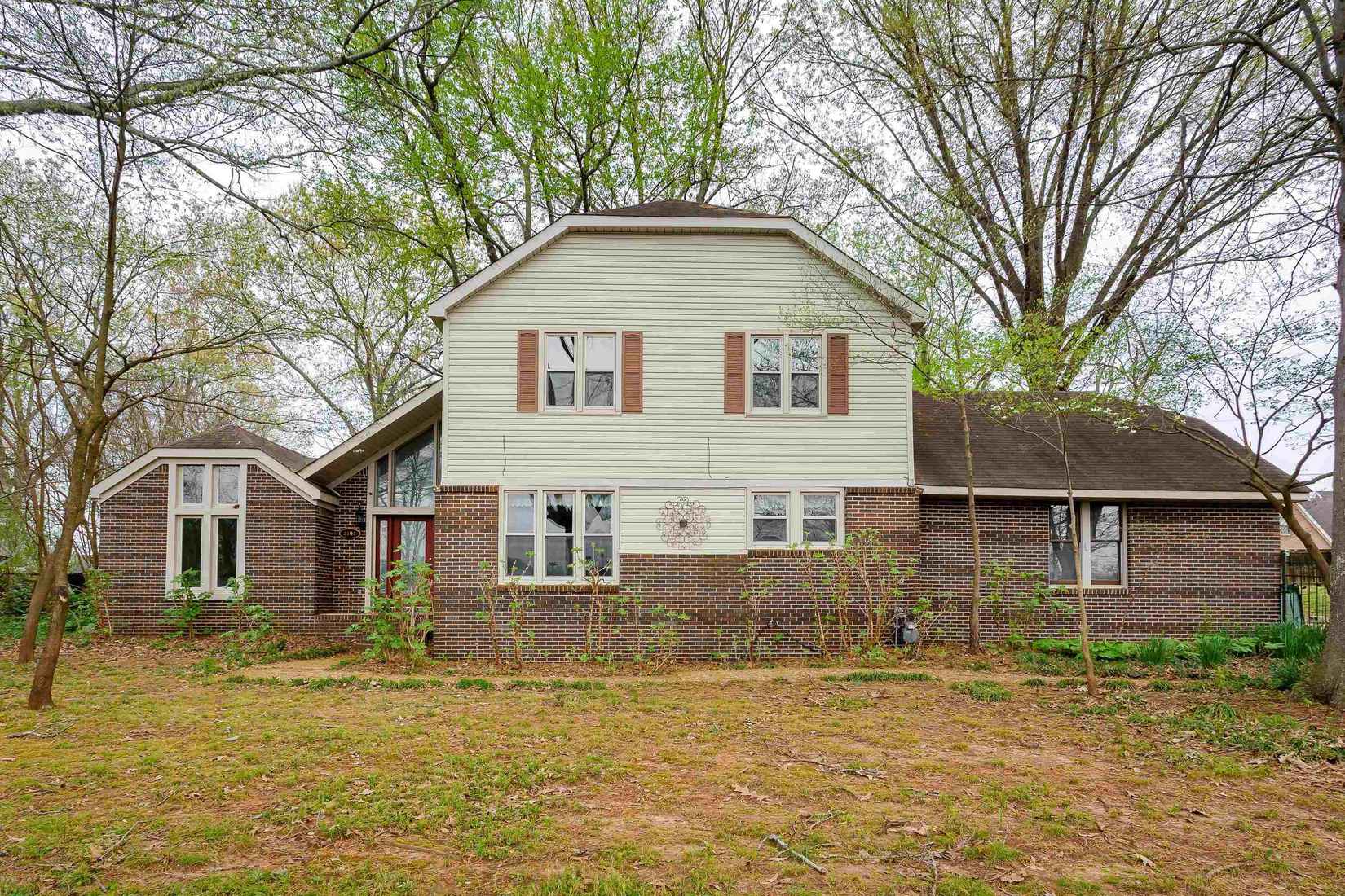 2104 Marietta Ave  