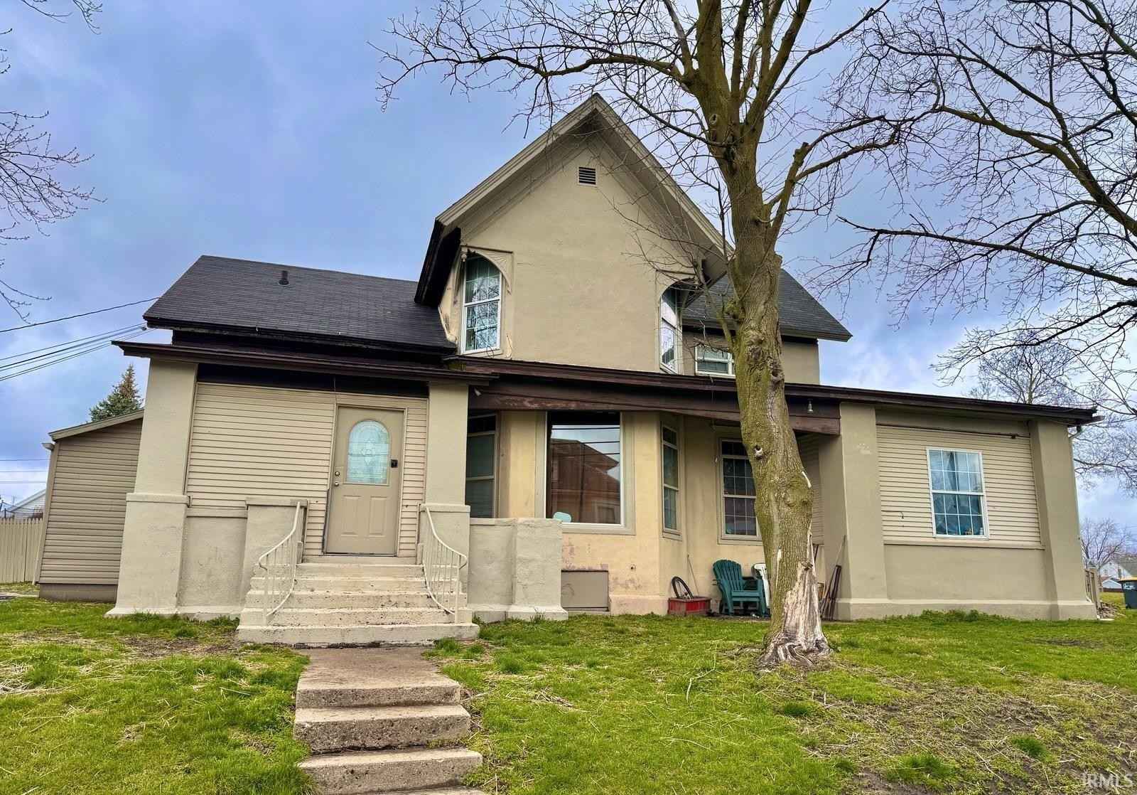 403 N Main St  